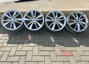 Jante originale Skoda R17 prindere 5x112sunt compatibile SKODA - Volkswagen- SEAT