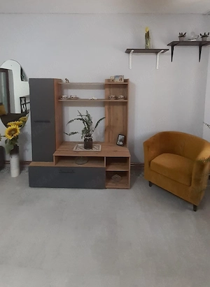 Proprietar inchiriez pe minim 1 an (CU TAXELE INCLUSE) apartament la casa in centrul Sibiului - imagine 9