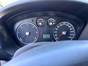 Ford Focus 2005 - imagine 2