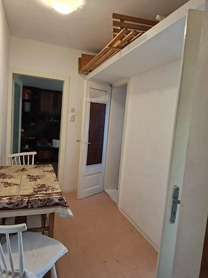 Apartament cu 2 camere et 2 Piata Doina 