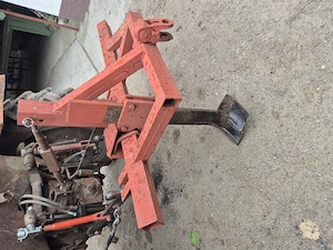 Scarificator agricol pentru tractor 