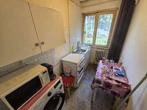 La 1 minut de piata Doina. Mijloace de transport. Zona linistita - imagine 6
