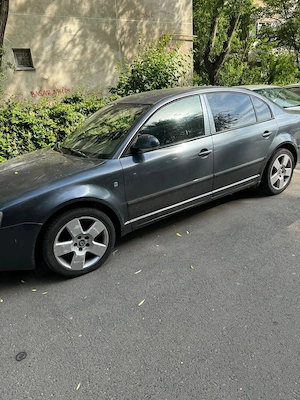 Skoda Superb din 2008 ofer spre inchiriere ,plata saptaminal - imagine 2