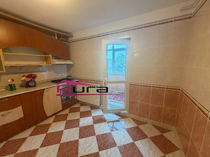 Apartament 3 camere cartier c5 - imagine 11