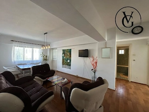 Apartament decomandat 4 camere - Casa de Cultura - termen lung - imagine 3