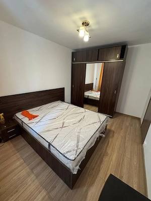 De închiriat: Ap. 2 camere proaspăt renovat – Berceni / Bd. Alexandru Obregia - imagine 4