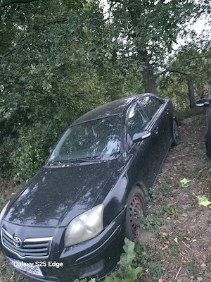desmenbrez toyota avensis