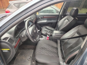 Hyundai Santa Fe , motor 2.2 l , 4x4 - imagine 4