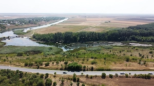 Teren langa lac Naipu