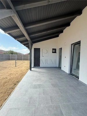 MOSNITA-DUPLEX-PE PARTER-TEREN MARE- BUCATARIE INCHISA - imagine 3