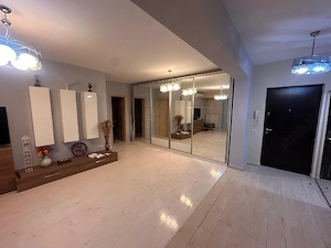 Apartament 3 camere de inchiriat