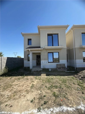 DUPLEX DESPARTIT - 0 PERETI COMUNI - MOSNITA