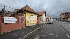 Casa individuala de vanzare cu teren de 320 mp in Sibiu zona Lupeni