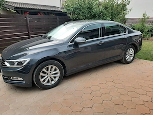 Vand Passat b8 an 2018 model Confortline 2l diesel cutie automată 7+1 trepte . - imagine 2