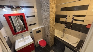 Se închiriază apartament 2 camere DECOMANDAT - imagine 2