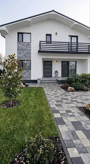 Casa P+M de vanzare ,145 mp, teren 329 mp, zona Carcea - imagine 2