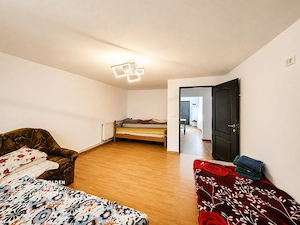 Casa cu 2 corpuri de cladire, oras Lipova - imagine 7