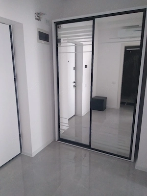 Inchiriez garsoniera ,fara loc de parcare , Militari, Bucuresti sect.6, B-dul Iuliu Maniu- 390 euro  - imagine 4
