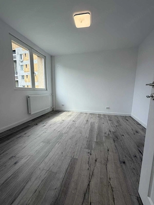 Apartament 2 camere etaj 7 10 - renovat - Metrou Titan - imagine 5