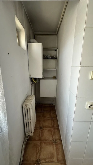 Apartament 4 camere decomandate Vasile Aaron - imagine 13