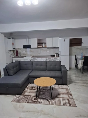 Apartament 2 camere de inchiriat