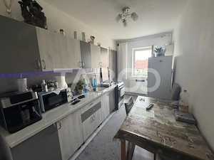 Apartament decomandat 2 camere mobilat si utilat etaj 3 boxa la subsol - imagine 5