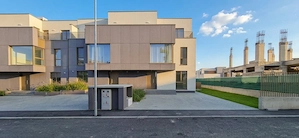 Vila exclusivista, prima inchiriere