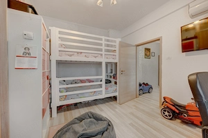 Apartament 2 camere în vilă - 1 Mai - Mihalache - imagine 2