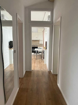 Vand apartament cu 3 camere in Dumbravita - imagine 2