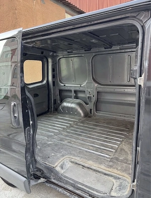 Vând Opel Vivaro 2013 , 2.0 Diesel  - imagine 6