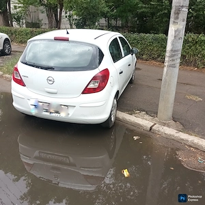 Opel corsad,1,4 benzină,100cp,culoare alb,an fabricație 2013 - imagine 4