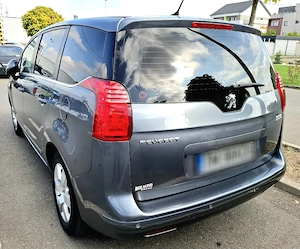 vând Peugeot 5008 1.6 HDI, 112cp,fabr.2012,euro 5,7 locuri, inmatriculat, proprietar. - imagine 9