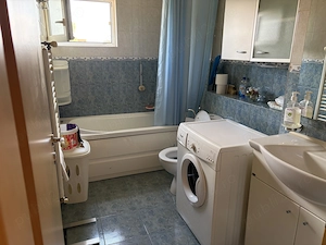 Închiriez apartament cu două camere în calea Aradului 