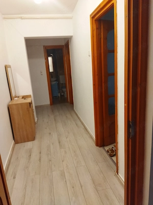 Închiriez apartament  - imagine 5