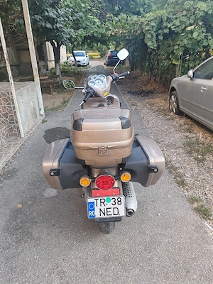 Motocicleta Aprilia Scarabeo - imagine 3