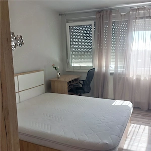 Apartament 3 camere | 67 mp | 2 b #259;i | Etaj 10 | Complex Studen #539;esc - imagine 4