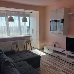 Apartament 3 camere | 67 mp | 2 b #259;i | Etaj 10 | Complex Studen #539;esc