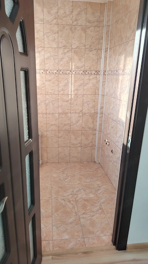 Garsoniera zona Dărmănești zona piața 23500 eur - imagine 4