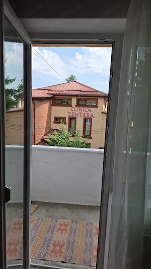 De închiriat apartament cu doua camere în zona centrală etaj 2 Târgoviște  - imagine 2