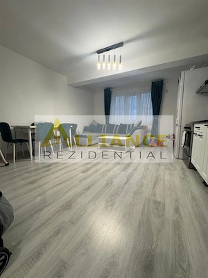 APARTAMENT 3 CAMERE DE VÂNZARE - COMPLEX PALM RESIDENCE - imagine 2