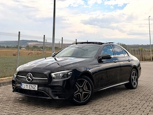 Mercedes-Benz E Class E300de Plug-In Hybrid W213 Facelift 9G-Tronic | Pachet AMG | Multibeam LED