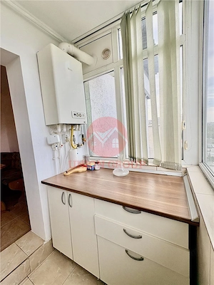 Apartament 2 Camere Decomandat Zona Tomis Nord - imagine 12