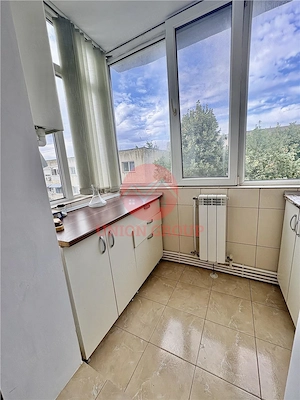 Apartament 2 Camere Decomandat Zona Tomis Nord - imagine 16