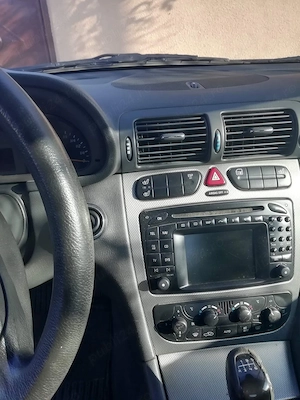  Vând Mercedes c class - imagine 4
