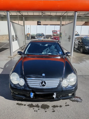  Vând Mercedes c class - imagine 3