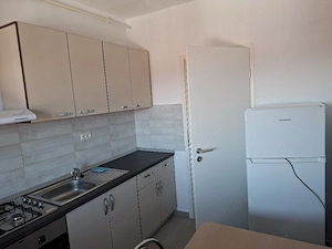 Proprietar inchiriez garsoniera Sanpetru Residence - imagine 2