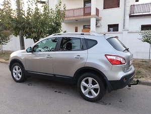 Nissan Qashqai 1,6DCi,131CP, 4X4 La Buton Decuplabil Panoramic,Camere 360, Climatronic Funcțional!! - imagine 5