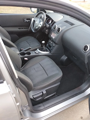 Nissan Qashqai 1,6DCi,131CP, 4X4 La Buton Decuplabil Panoramic,Camere 360, Climatronic Funcțional!! - imagine 8