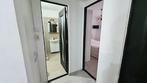 Apartament 3 camere 60 mp decomandat zona centrala - imagine 9