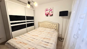 Apartament 3 camere 60 mp decomandat zona centrala - imagine 8